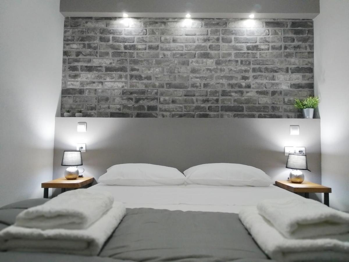Virgin Rocks Apartments 1 卡兰巴卡 外观 照片